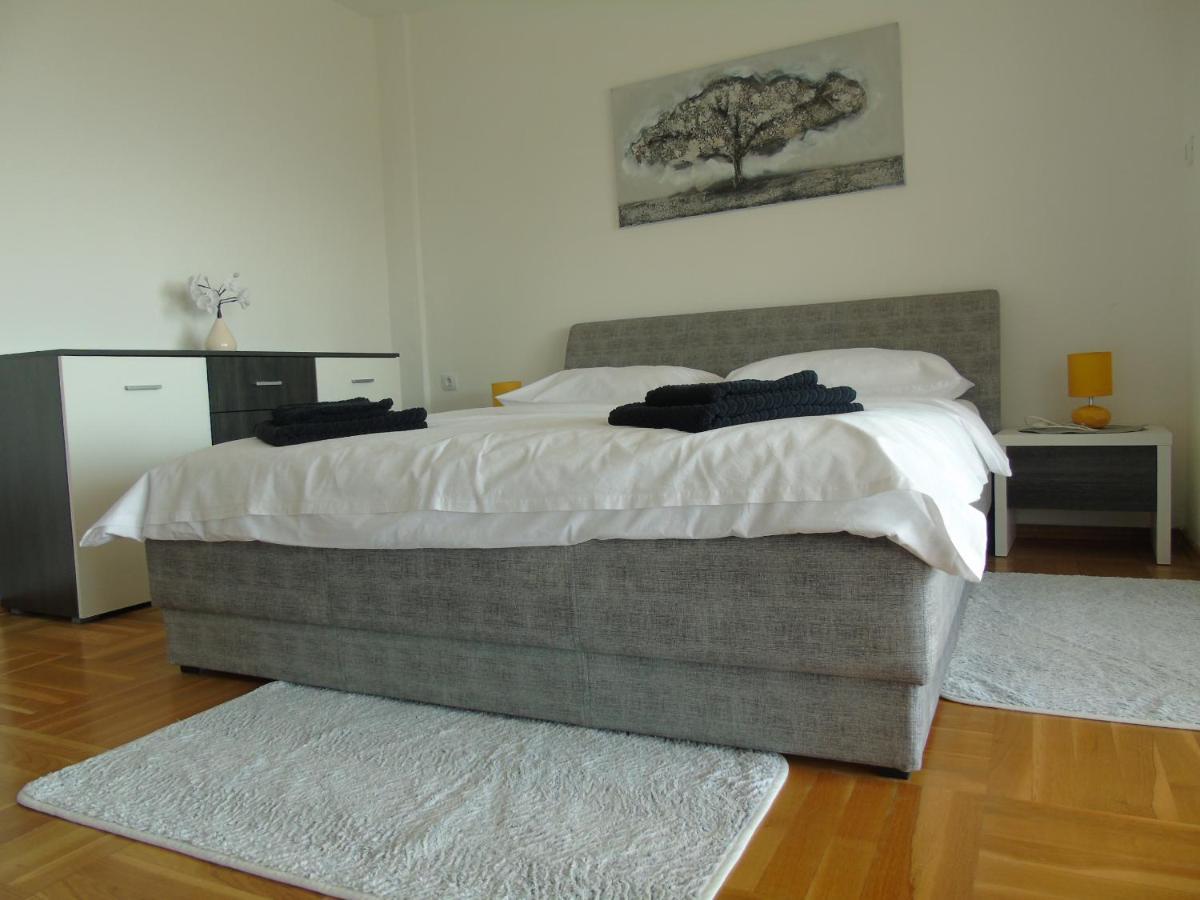 Apartment Ella, オパティヤ エクステリア 写真